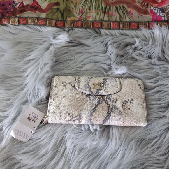 Coach Handbags - NWT Coach Metallic Cream/Gray Python Wallet